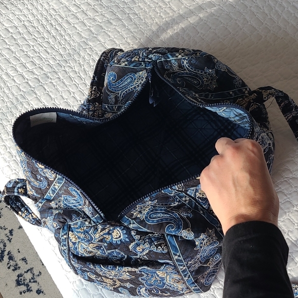 Quilted Vera Bradley Small Duffle Bag - Picture 3 of 6